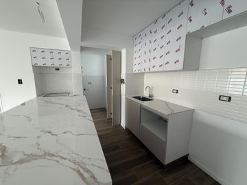 DE ESTRENO 3 DORM - 1 COCHERA - BALCON