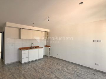 Venta departamento 2 ambientes con cochera en Morón (1º)