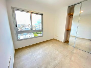 Departamento de 3 ambientes con cochera y amenities en Almagro