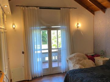 Casa en venta - 4 Dormitorios 2 Baños - City Bell