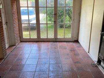 Casa en venta - 4 Dormitorios 2 Baños - City Bell