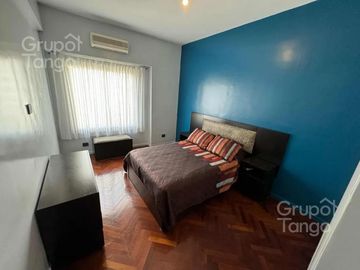 Venta Departamento 4 Ambientes en Balvanera Con Balcón Piso Alto