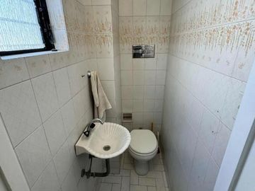 Venta Departamento 4 Ambientes en Balvanera Con Balcón Piso Alto