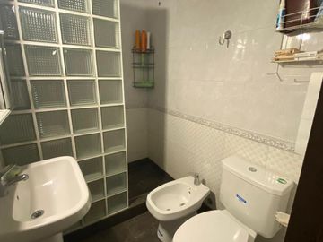 Casa 3 ambientes en  VENTA en el Cruce Varela
