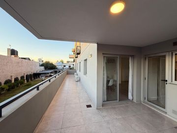 Departamento en venta en Housing las Flores, 2 dormitorios, 2 baños, terraza, amenities