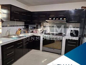 CASA EN VENTA FRACC. VILLAS DE LA CANTERA, TEPIC, NAY. (LN)