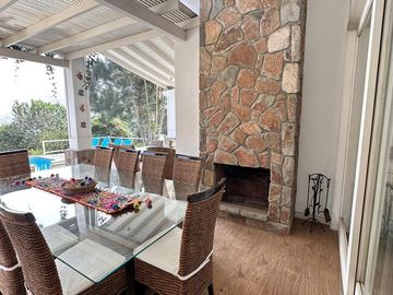 CASA DE CAMPO EN SANTA EULALIA VENDO