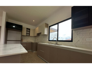 Venta de casa en Boquete Canyon Village, Boquete