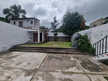 CASA DE TRES DORMITORIOS A ESTRENAR EN VENTA EN BARRIO TRES CERRITOS