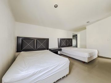 Departamento en  Venta con Frente de Laguna - Puerto Aventuras