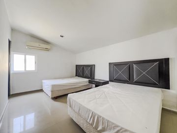 Departamento en  Venta con Frente de Laguna - Puerto Aventuras