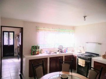 VENDO Casa 596Mts Terreno al Sur Frac Parques de la Cañada Saltillo