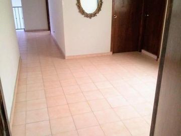 VENDO Casa 596Mts Terreno al Sur Frac Parques de la Cañada Saltillo