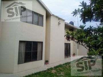 VENDO Casa 596Mts Terreno al Sur Frac Parques de la Cañada Saltillo