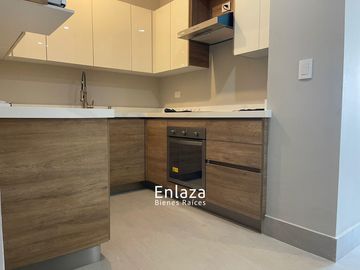 Departamento Amueblado en Venta en Torre Boreal