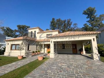 Casa En Venta La Reserva Cardales SOFITEL ESTILO la TOSCANA ITALIANA bellísima