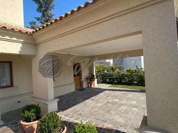 Casa En Venta La Reserva Cardales SOFITEL ESTILO la TOSCANA ITALIANA bellísima