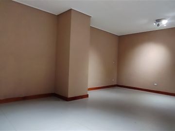 Departamento en Venta en Las Condes, Estadio Italiano, Metro Hernando de Magallanes