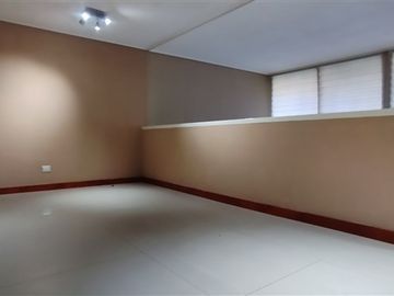 Departamento en Venta en Las Condes, Estadio Italiano, Metro Hernando de Magallanes