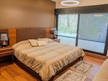 Venta de Residencia en Country Club Corregidora