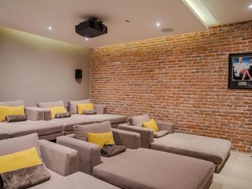 Venta de Residencia en Country Club Corregidora