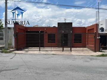 Casa en colonia Panamericana