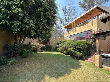 Tu nuevo hogar con encanto único en Vistas del Valle
