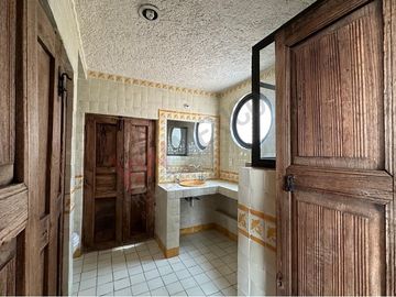 Tu nuevo hogar con encanto único en Vistas del Valle