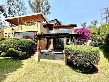 Tu nuevo hogar con encanto único en Vistas del Valle
