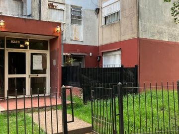 Departamento en venta - 3 Dormitorios 2 Baños - Claypole