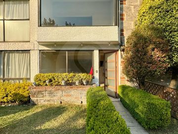 Casa en venta en Fuentes de Tepepan