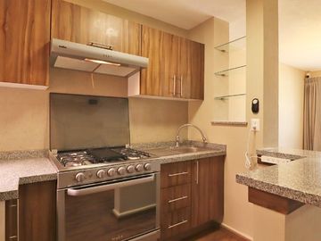 CASA EN VENTA EN MORELIA, QUINTA CANTERA, ALTOZANO.