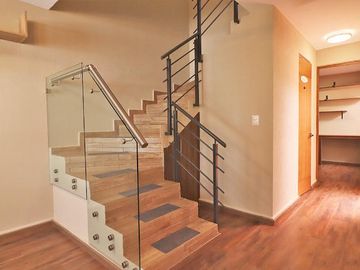 CASA EN VENTA EN MORELIA, QUINTA CANTERA, ALTOZANO.