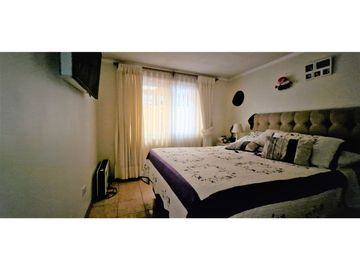 Hermosa casa, 3 dormitorios, dos baños,  en San Felipe, en barrio residencial.