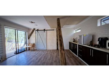 Venta de parcela con casa de 1 dormitorio, en Condominio exclusivo en La Cruz