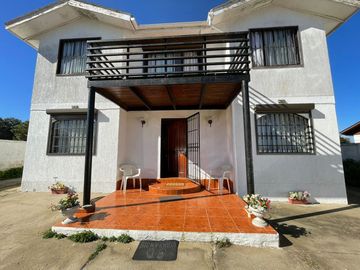 Casa solida en El Quisco
