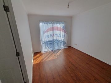 Casa remodelada en El Guanaco Norte, Huechuraba!!!