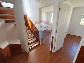 Casa remodelada en El Guanaco Norte, Huechuraba!!!
