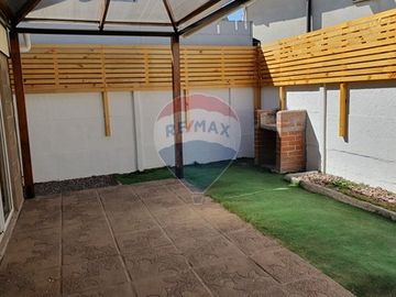 Casa remodelada en El Guanaco Norte, Huechuraba!!!