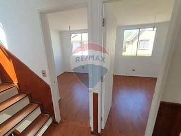 Casa remodelada en El Guanaco Norte, Huechuraba!!!