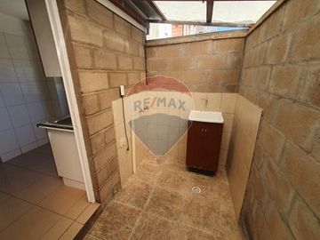 Casa remodelada en El Guanaco Norte, Huechuraba!!!
