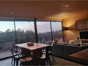 Casa familiar en Pichilemu, surf y naturaleza.