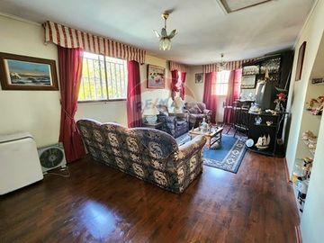 Espaciosa Casa en La Florida Alto ¡Visítala Hoy!