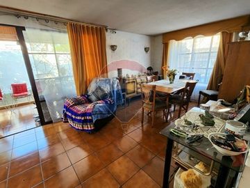 Espaciosa Casa en La Florida Alto ¡Visítala Hoy!