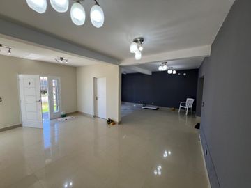 HERMOSA CASA EN SAN LUIS