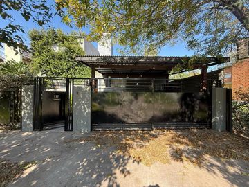 VENTA CASA 3 DORMITORIOS Y PILETA EN ROLDAN
