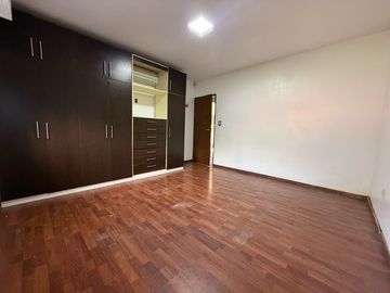 VENTA CASA 3 DORMITORIOS Y PILETA EN ROLDAN