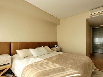 VENTA • LAS CAÑITAS • 3 AMBIENTES • COCHERA