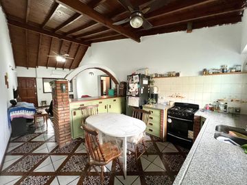 PH 2 ambientes en venta en Olivos
