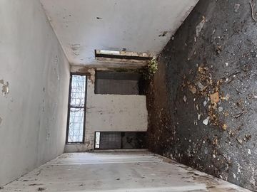 Casa a terminar planos aprobados techo loza jardín terraza